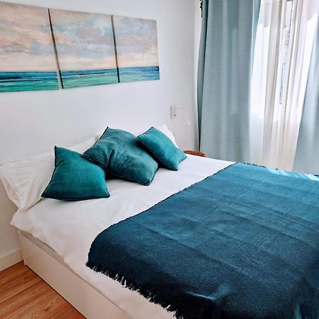 Playa Carihuela By Hdc Apartments Торремолинос Экстерьер фото