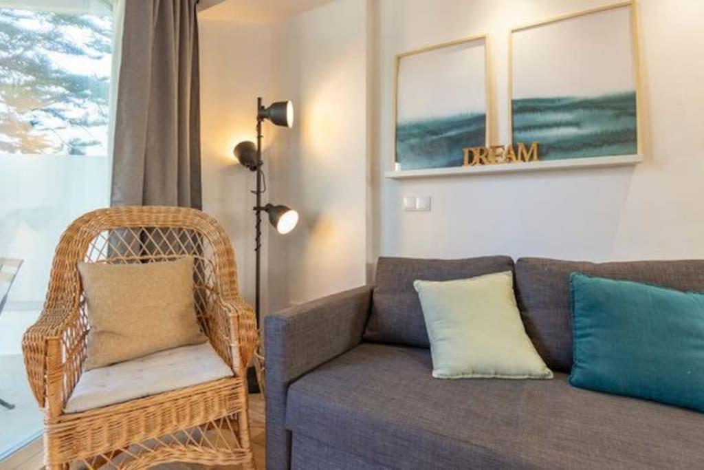 Playa Carihuela By Hdc Apartments Торремолинос Экстерьер фото